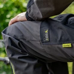 Best reviews of 🛒 Matrix Tri-Layer Over Trousers 25K Clothing 😀 -Prologic Fishing Official matrix tri layer over trousers 30k in use 2