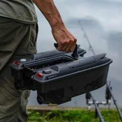 Flash Sale 😍 Ridge Monkey RidgeMonkey Hunter 750 Bait Boat Bait Boats 🎁 -Prologic Fishing Official ridgemonkey hunter 750 bait boat in use 2