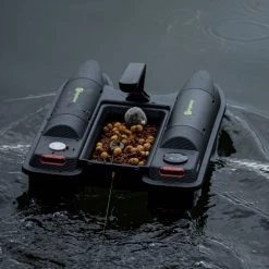 Flash Sale 😍 Ridge Monkey RidgeMonkey Hunter 750 Bait Boat Bait Boats 🎁 -Prologic Fishing Official ridgemonkey hunter 750 bait boat in use 9