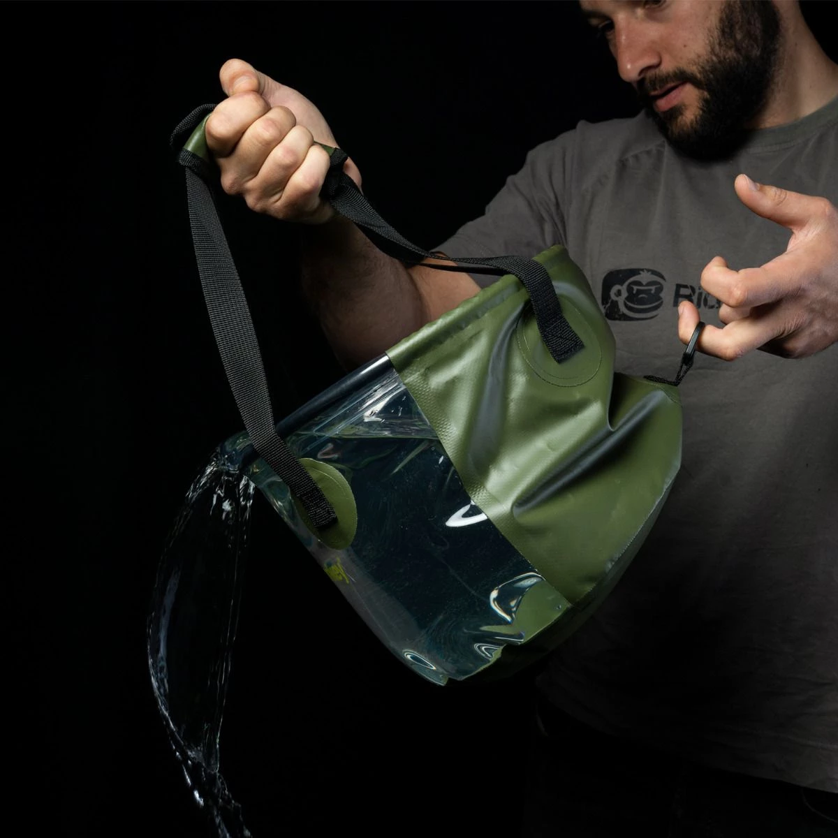 Flash Sale 🔔 Ridge Monkey RidgeMonkey Perspective Collapsible Bucket 15L Fish Care ❤️ 9 Flash Sale 🔔 Ridge Monkey RidgeMonkey Perspective Collapsible Bucket 15L Fish Care ❤️ - Image 9